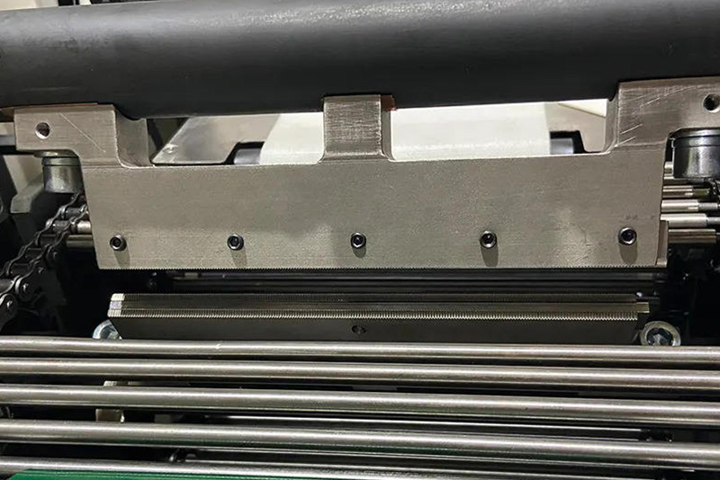 MC-3000 Intelligent Pillow Type Packing Machine